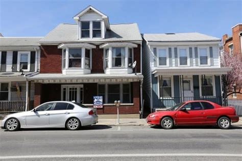 Apartments for rent in lewistown pa - Lewistown Rental Pricing. The average apartment rent in this town costs renters $1,216. The average home rent in this municipal area is $3,800. An apartment home for rent in this area costs you from $550 to $3,996. Studio apartments average $1,261 and range from $905 to $1,430. One bedroom apartments average $1,132 and range from $634 to $1,927.